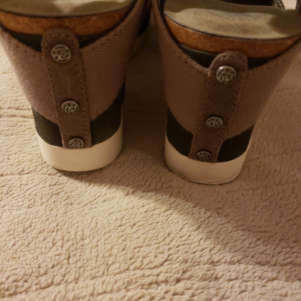 OTBT Carry On Wedge size 11 - Picture 4 of 5